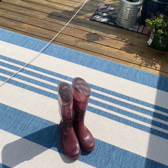 Burberry BERRY NOVA Check Boots! So Beautiful! Size 7 1/2! (37, EU) RARE! 💓 - Picture 14 of 14